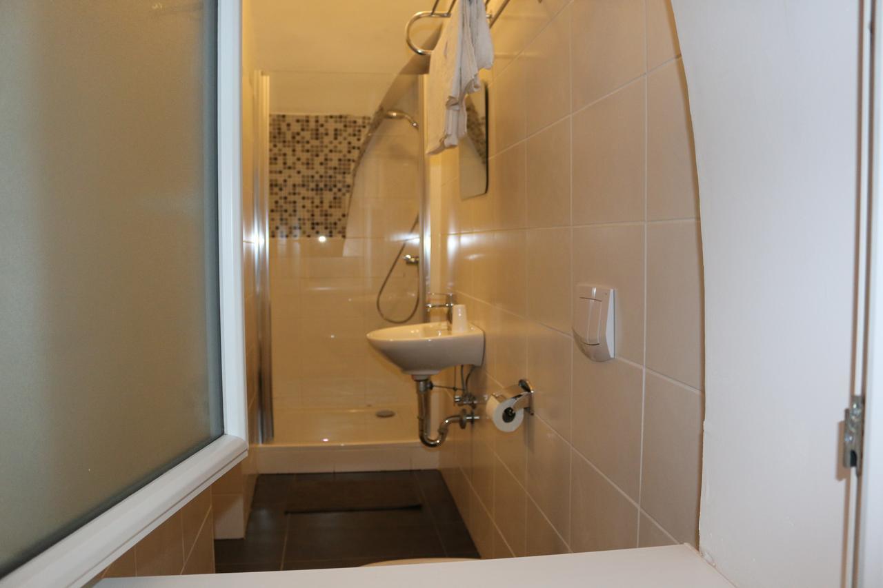 Hotel Sinos Klagenfurt am Woerthersee Room photo